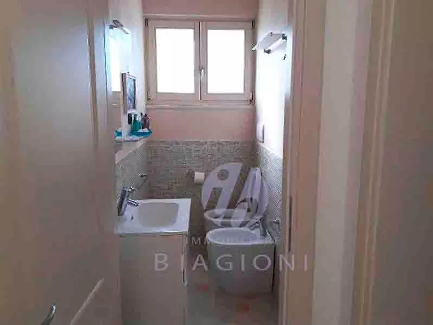 Immagine 26 di Appartamento in vendita  a Massa