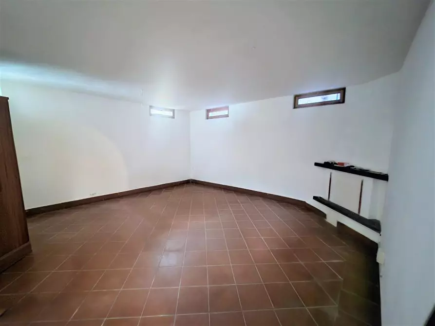 Immagine 23 di Casa bifamiliare in vendita  a Massa
