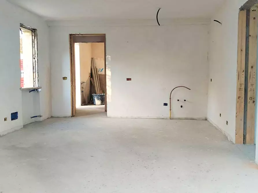 Immagine 11 di Appartamento in vendita  a Bientina