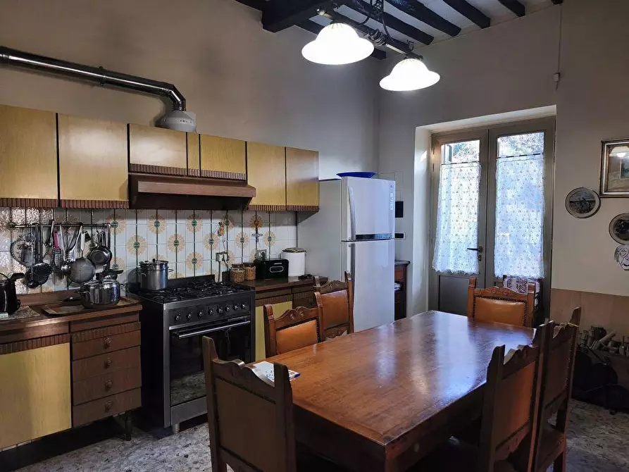 Immagine 11 di Casa semindipendente in vendita  a Carrara