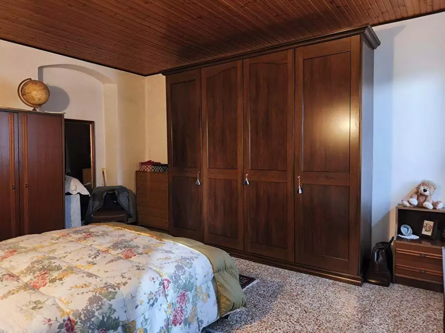 Immagine 18 di Casa semindipendente in vendita  a Carrara