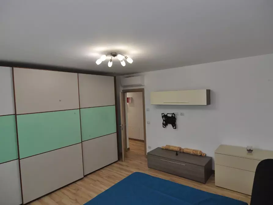 Immagine 12 di Appartamento in vendita  a Santa Croce Sull'arno