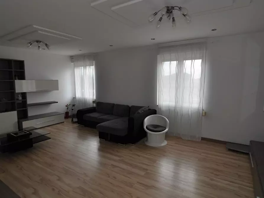 Immagine 4 di Appartamento in vendita  a Santa Croce Sull'arno