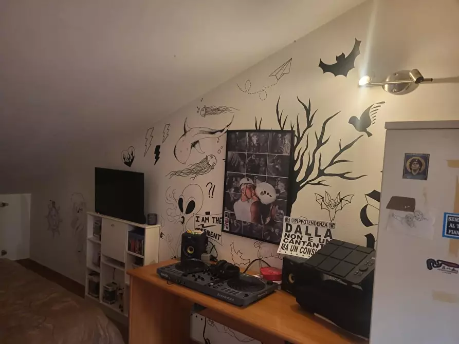 Immagine 14 di Appartamento in vendita  a Massa