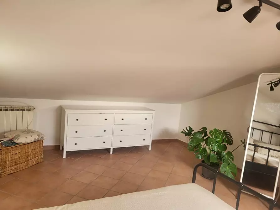 Immagine 15 di Appartamento in vendita  a Massa