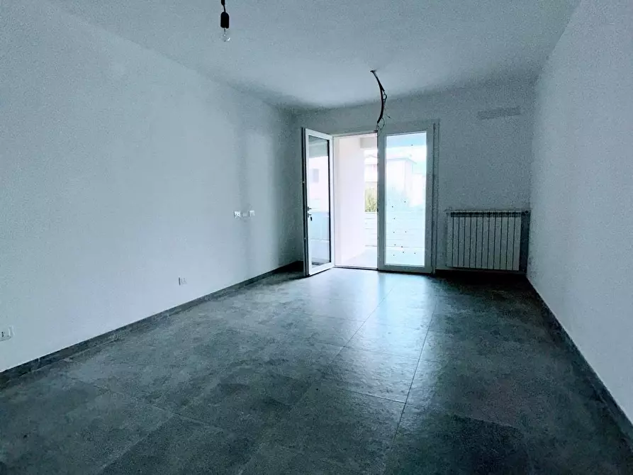 Immagine 3 di Appartamento in vendita  a Campiglia Marittima