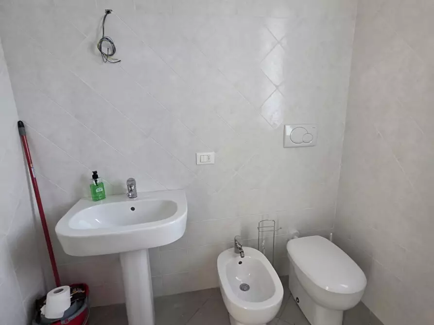 Immagine 8 di Appartamento in vendita  a Pietrasanta