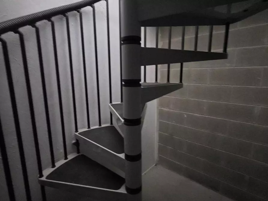 Immagine 13 di Appartamento in vendita  a Pietrasanta