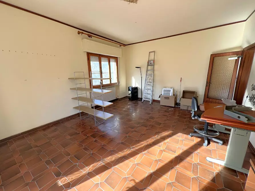 Immagine 9 di Casa bifamiliare in vendita  a Calci