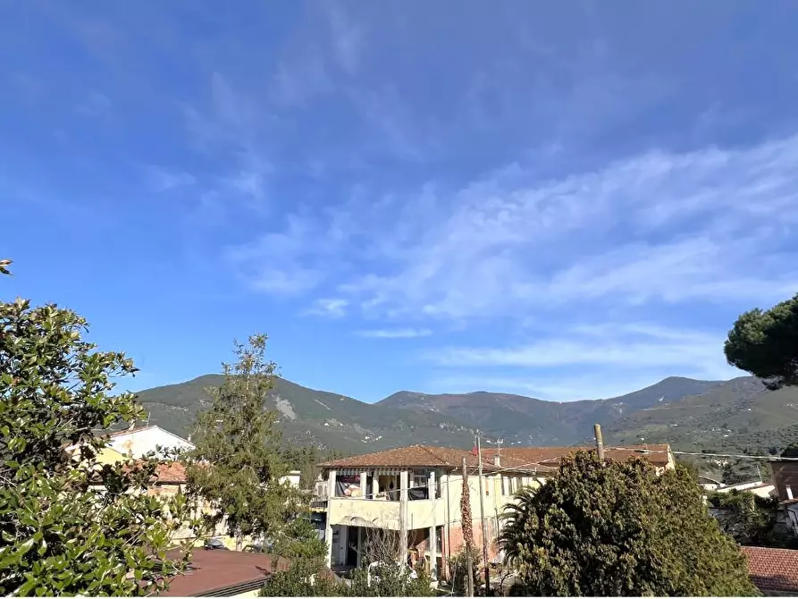 Immagine 17 di Casa bifamiliare in vendita  a Calci