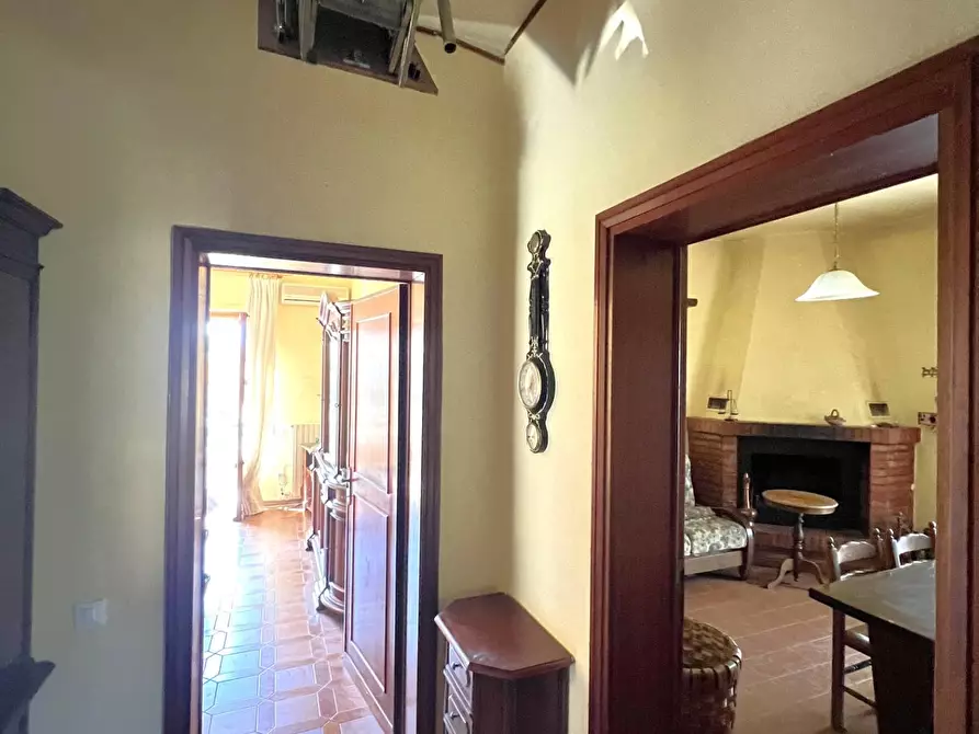 Immagine 10 di Casa bifamiliare in vendita  a Calci