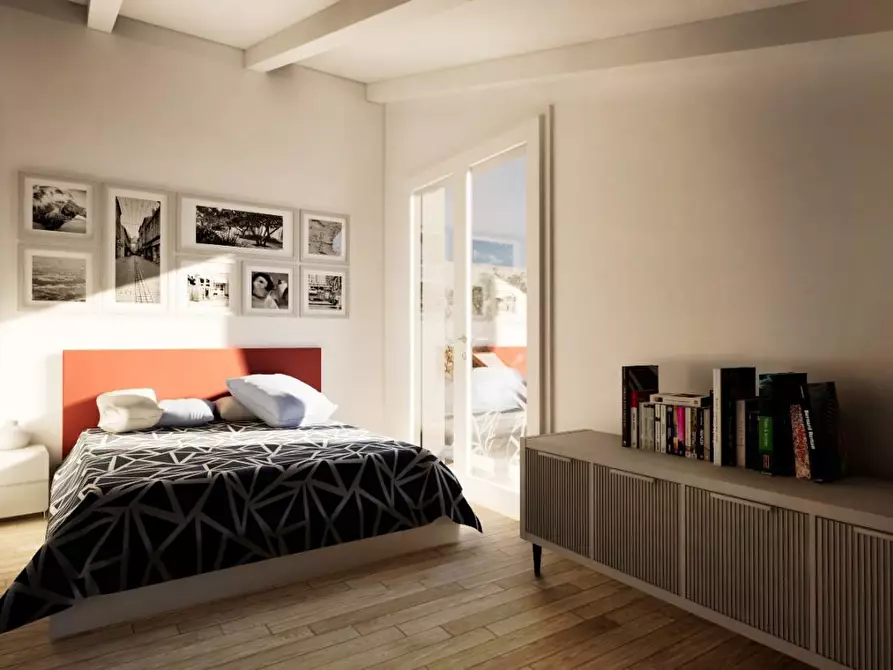 Immagine 6 di Casa trifamiliare in vendita  a Camaiore