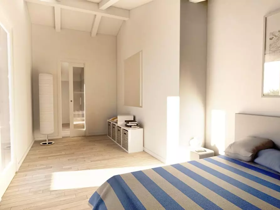 Immagine 23 di Casa trifamiliare in vendita  a Camaiore