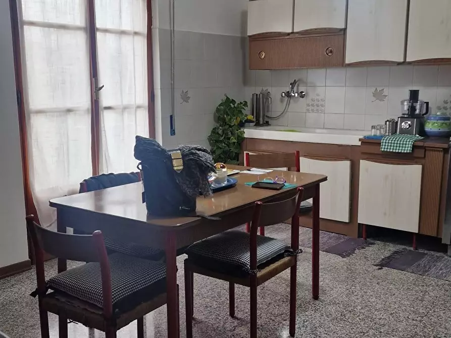 Immagine 40 di Casa bifamiliare in vendita  a Sarzana