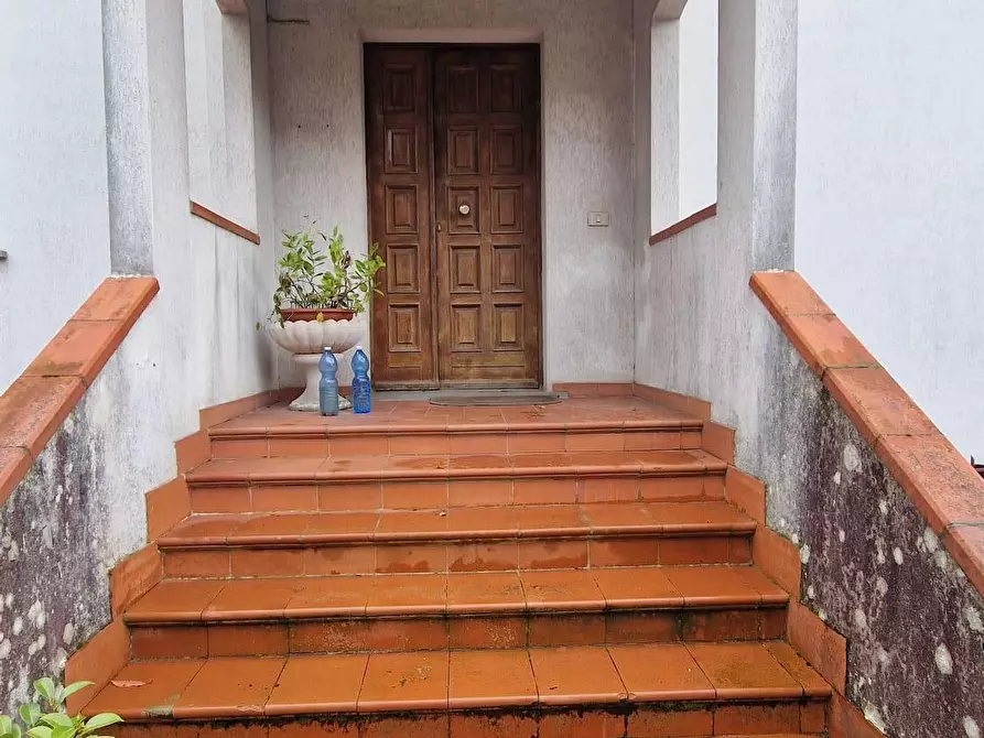 Immagine 4 di Casa bifamiliare in vendita  a Sarzana