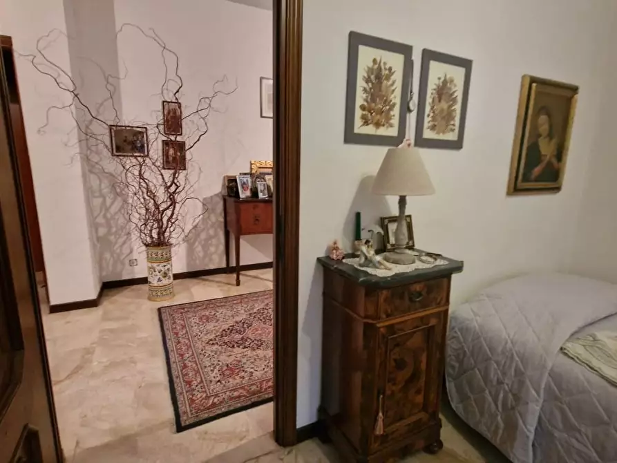 Immagine 18 di Casa bifamiliare in vendita  a Sarzana