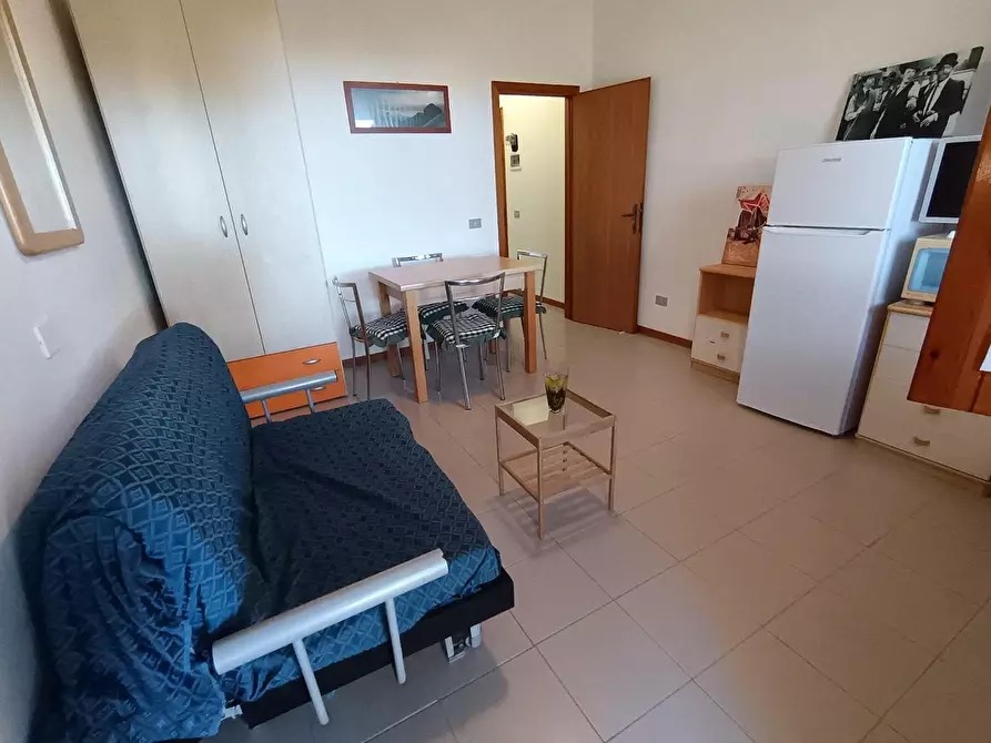 Immagine 17 di Appartamento in vendita  a Rosignano Marittimo