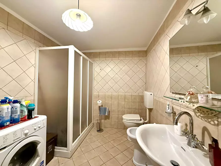 Immagine 25 di Appartamento in vendita  a Vicopisano