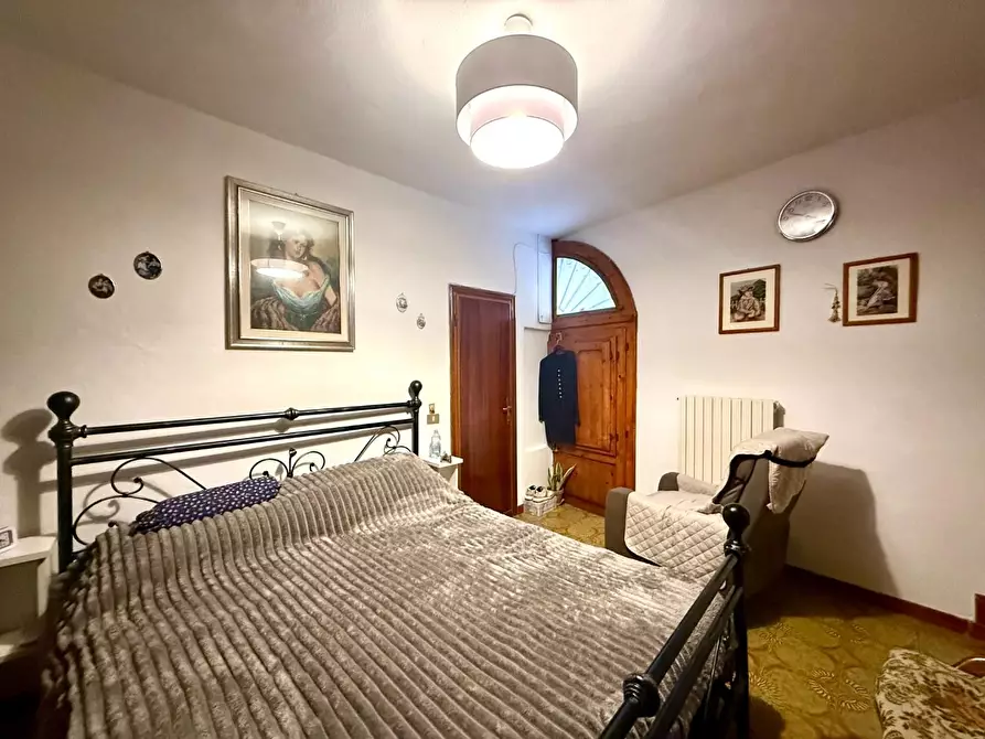 Immagine 10 di Appartamento in vendita  a Vicopisano