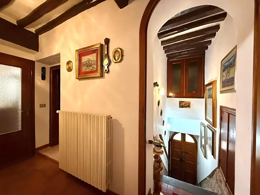 Immagine 13 di Appartamento in vendita  a Vicopisano