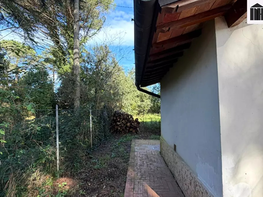 Immagine 38 di Casa indipendente in vendita  a Fucecchio