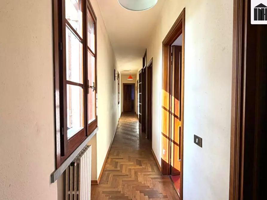 Immagine 28 di Casa indipendente in vendita  a Fucecchio