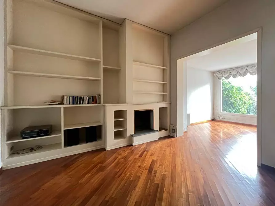 Immagine 3 di Villa in vendita  a Empoli