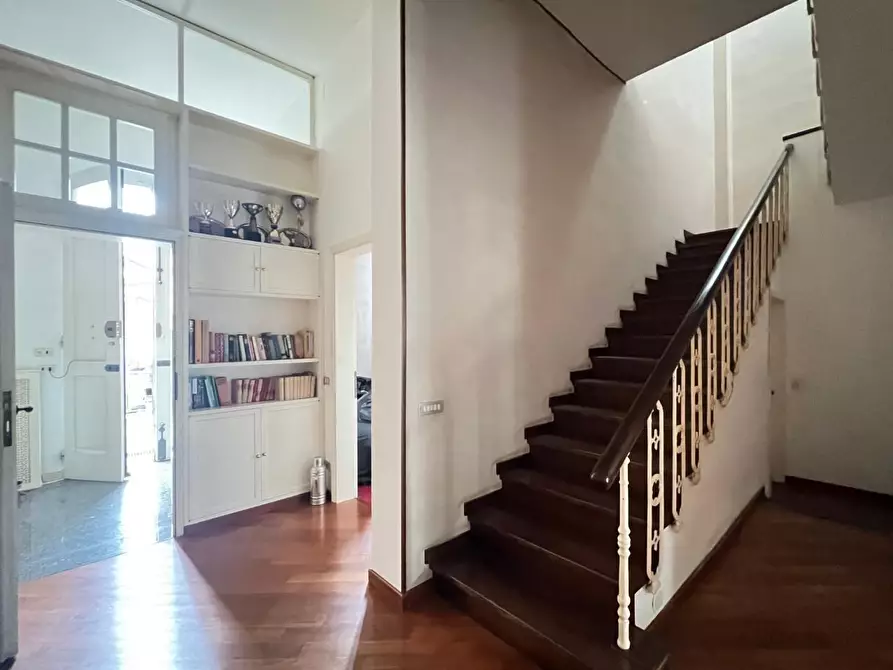 Immagine 6 di Villa in vendita  a Empoli