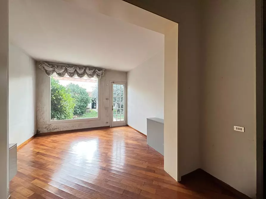 Immagine 20 di Villa in vendita  a Empoli