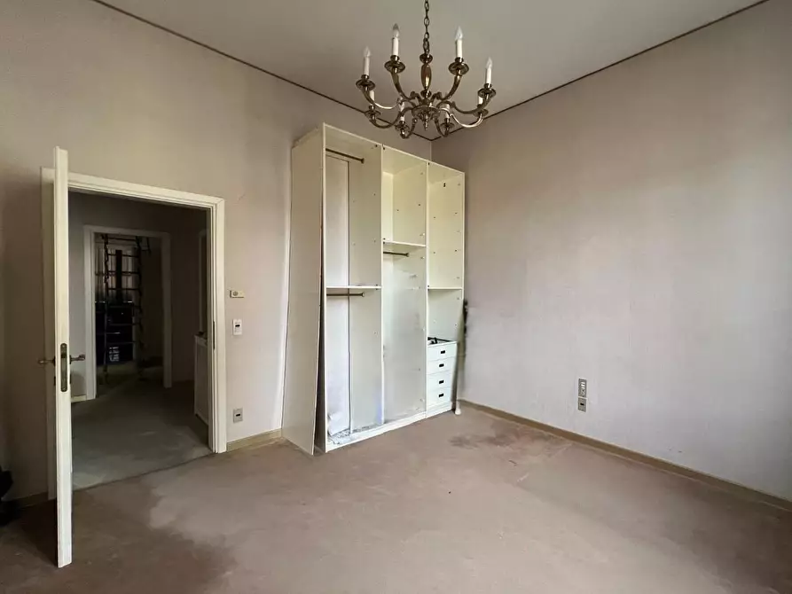 Immagine 16 di Villa in vendita  a Empoli