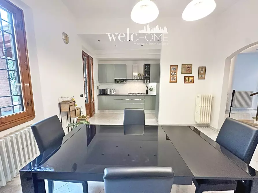 Immagine 33 di Terratetto in vendita  a Campi Bisenzio