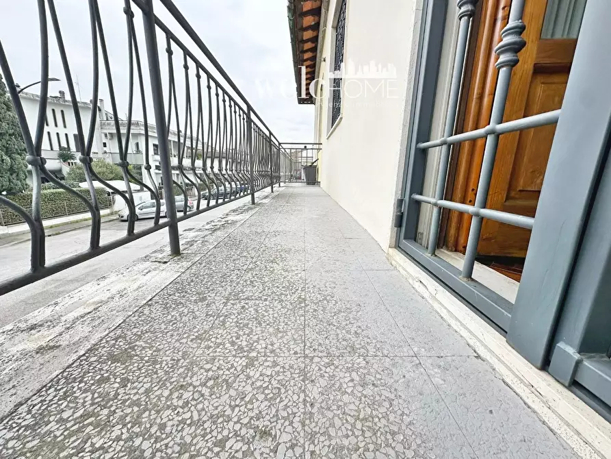 Immagine 42 di Terratetto in vendita  a Campi Bisenzio