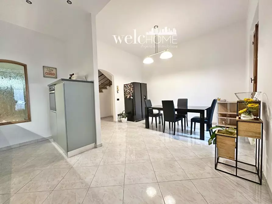 Immagine 32 di Terratetto in vendita  a Campi Bisenzio