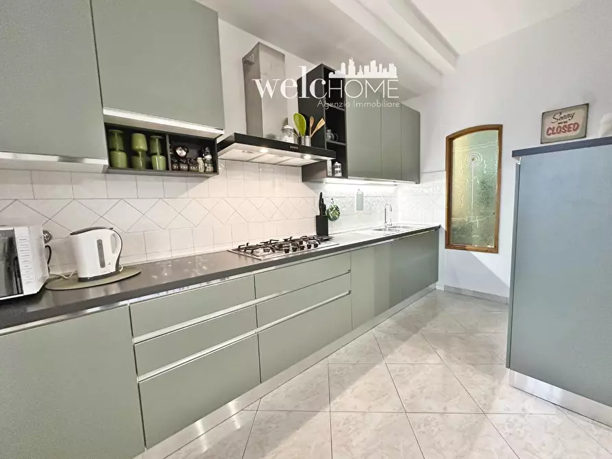 Immagine 11 di Terratetto in vendita  a Campi Bisenzio