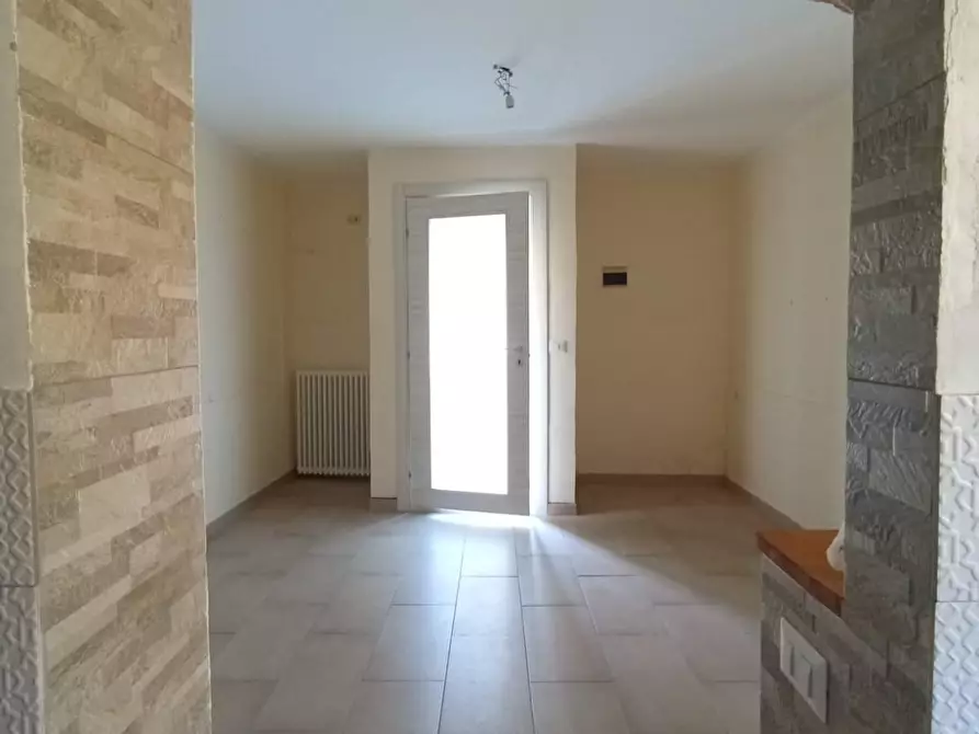 Immagine 10 di Terratetto in vendita  a Cascina