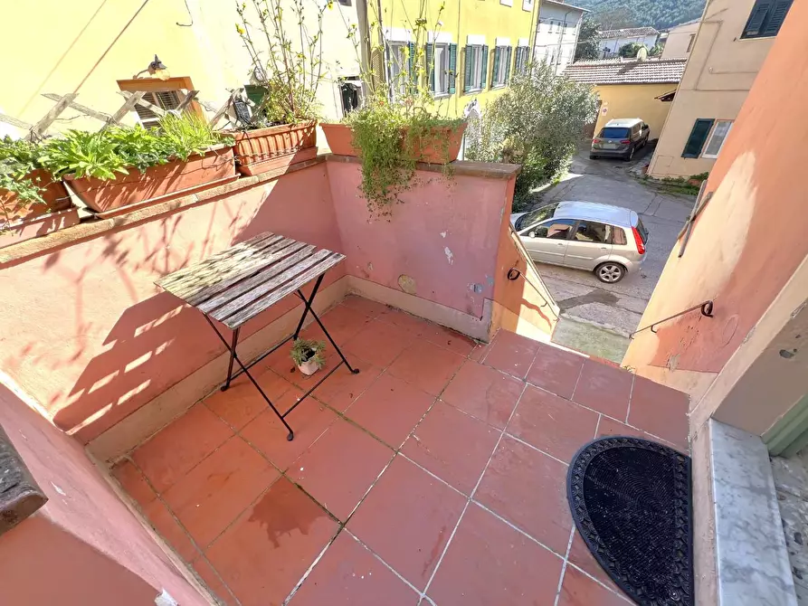 Immagine 4 di Appartamento in vendita  a Calci