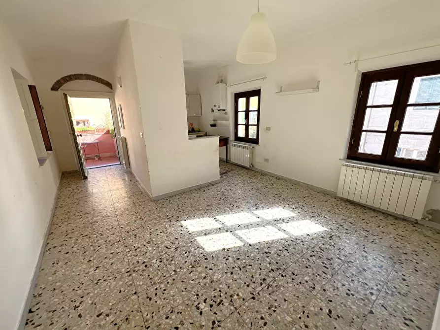 Immagine 5 di Appartamento in vendita  a Calci