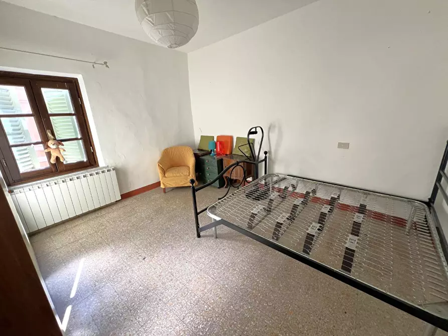 Immagine 11 di Appartamento in vendita  a Calci