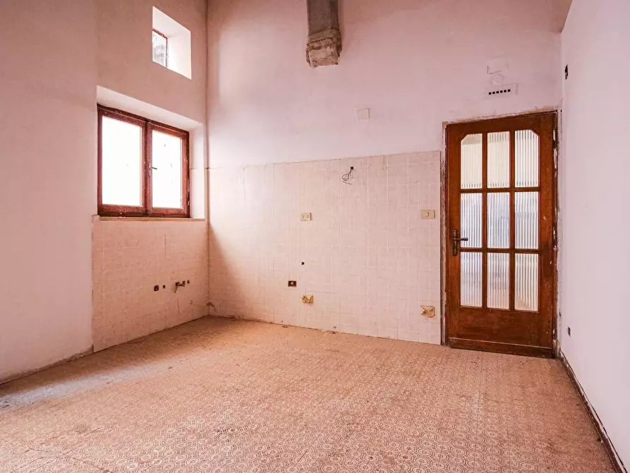 Immagine 31 di Appartamento in vendita  a Pisa