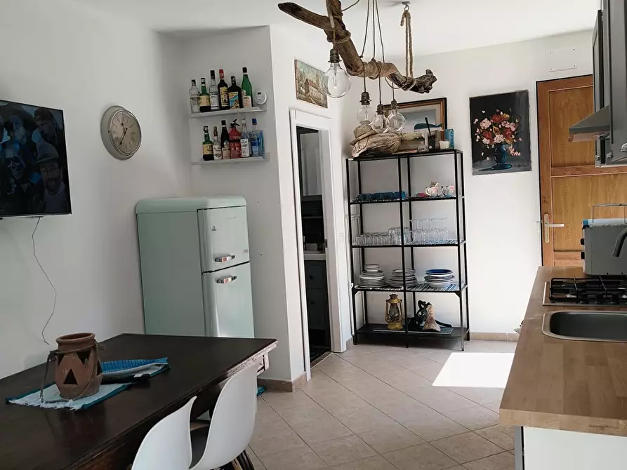 Immagine 7 di Appartamento in vendita  a Livorno