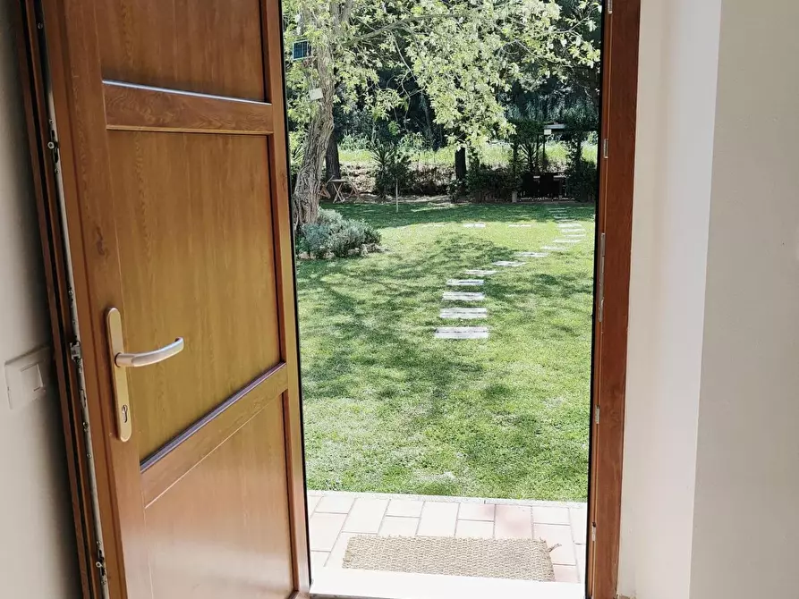 Immagine 22 di Appartamento in vendita  a Livorno