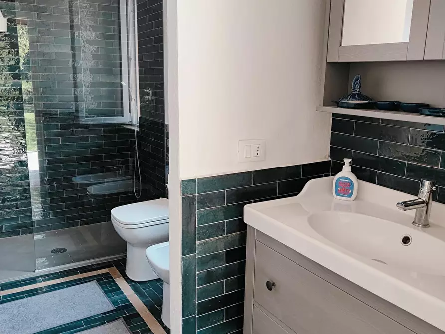 Immagine 18 di Appartamento in vendita  a Livorno