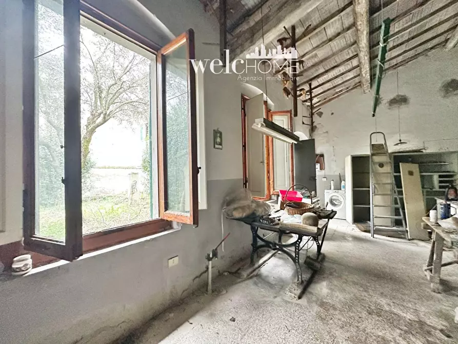 Immagine 26 di Terratetto in vendita  a Campi Bisenzio