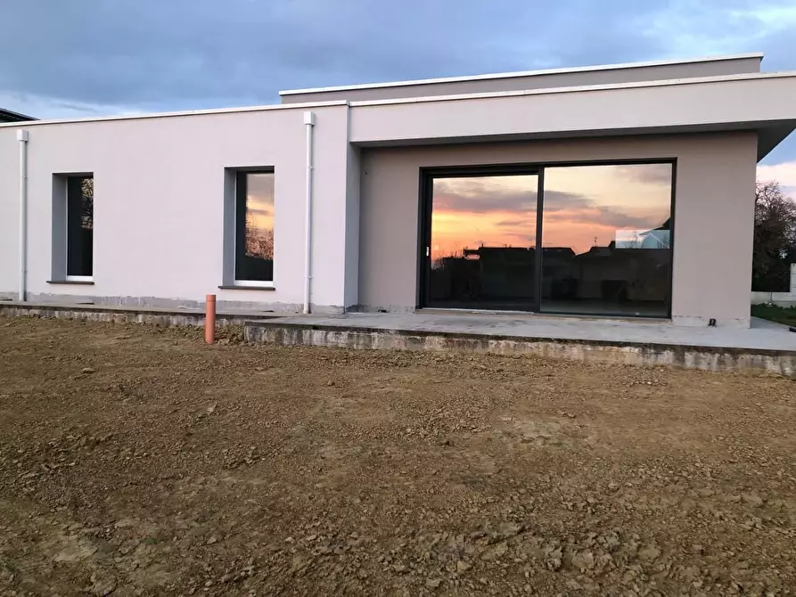 Immagine 15 di Villa in vendita  a Montopoli In Val D'arno