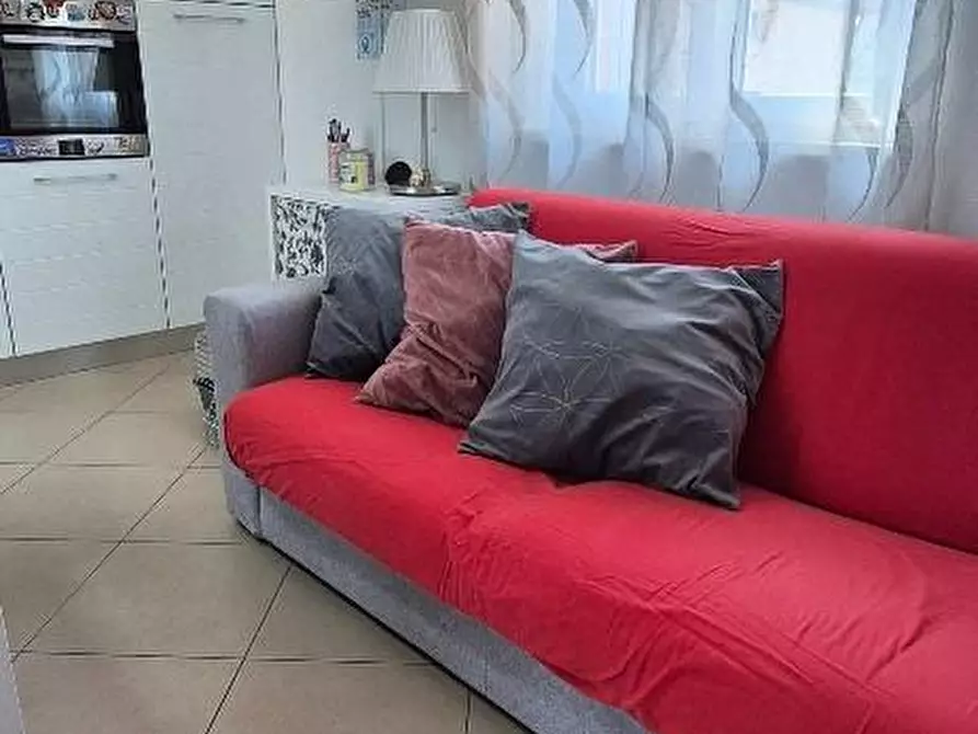 Immagine 8 di Mansarda in vendita  a Cascina