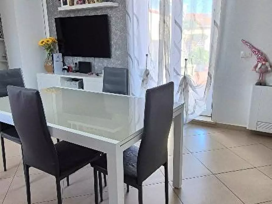 Immagine 14 di Mansarda in vendita  a Cascina