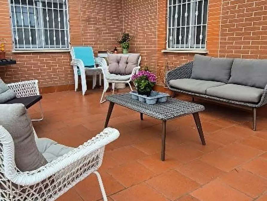 Immagine 38 di Mansarda in vendita  a Cascina