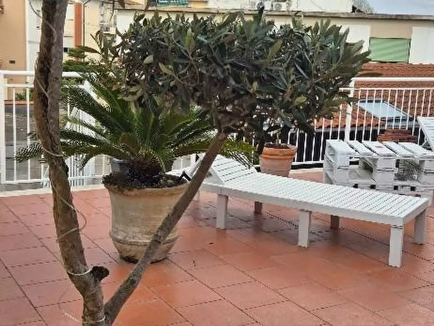 Immagine 39 di Mansarda in vendita  a Cascina