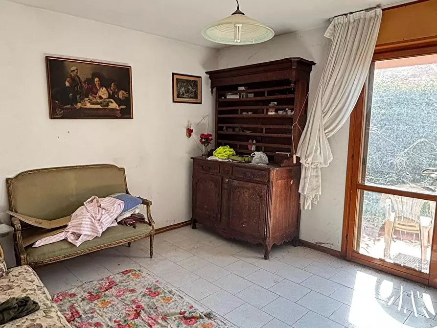 Immagine 30 di Casa bifamiliare in vendita  a Capannori