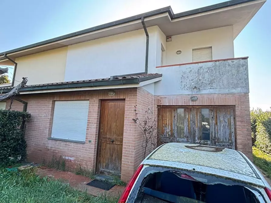 Immagine 19 di Casa bifamiliare in vendita  a Capannori